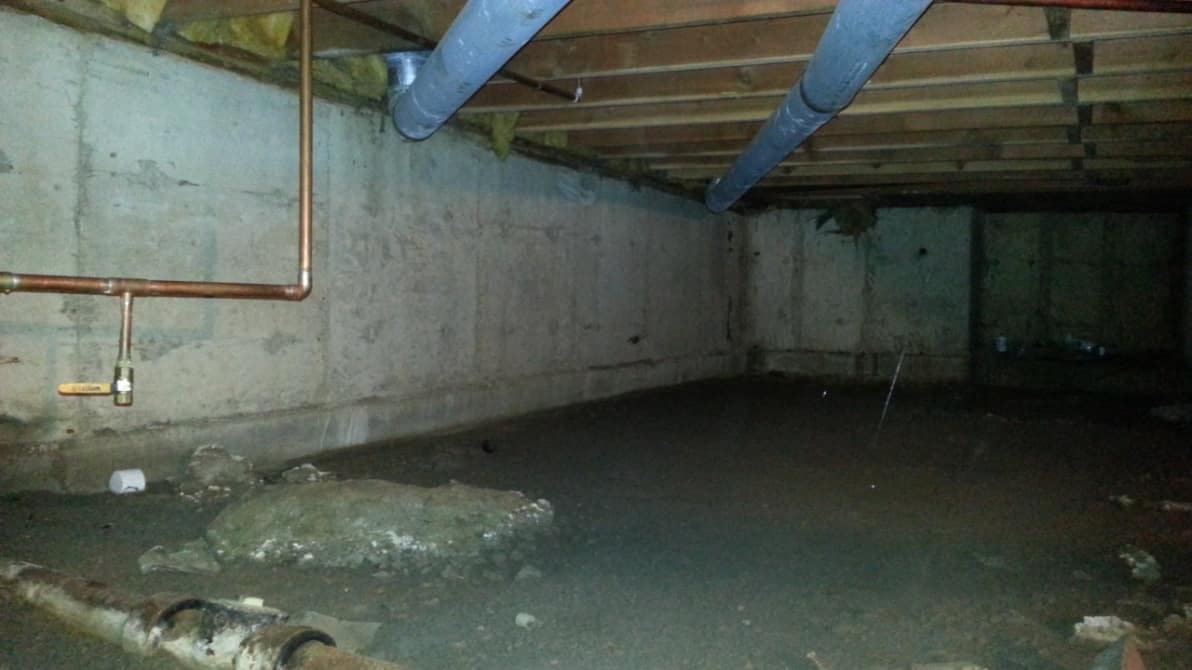 Common Home Inspection Problems: Crawlspace Vapor Barriers