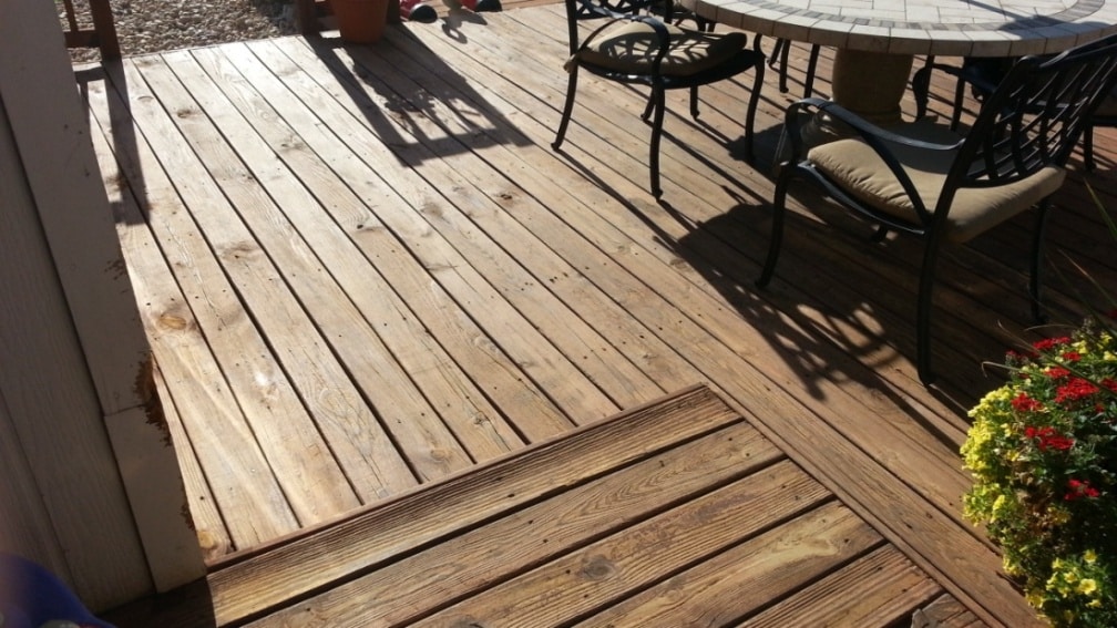 Common Home Inspection Problems: Deck In Need Of Refinishing