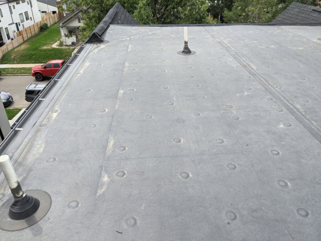 roofing material - rolled rubber membrain
